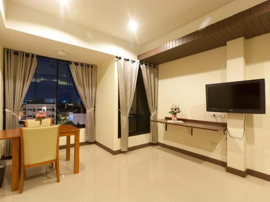 Oyo 233 Sunshine House Hotel Chiang Mai Eksteriør billede