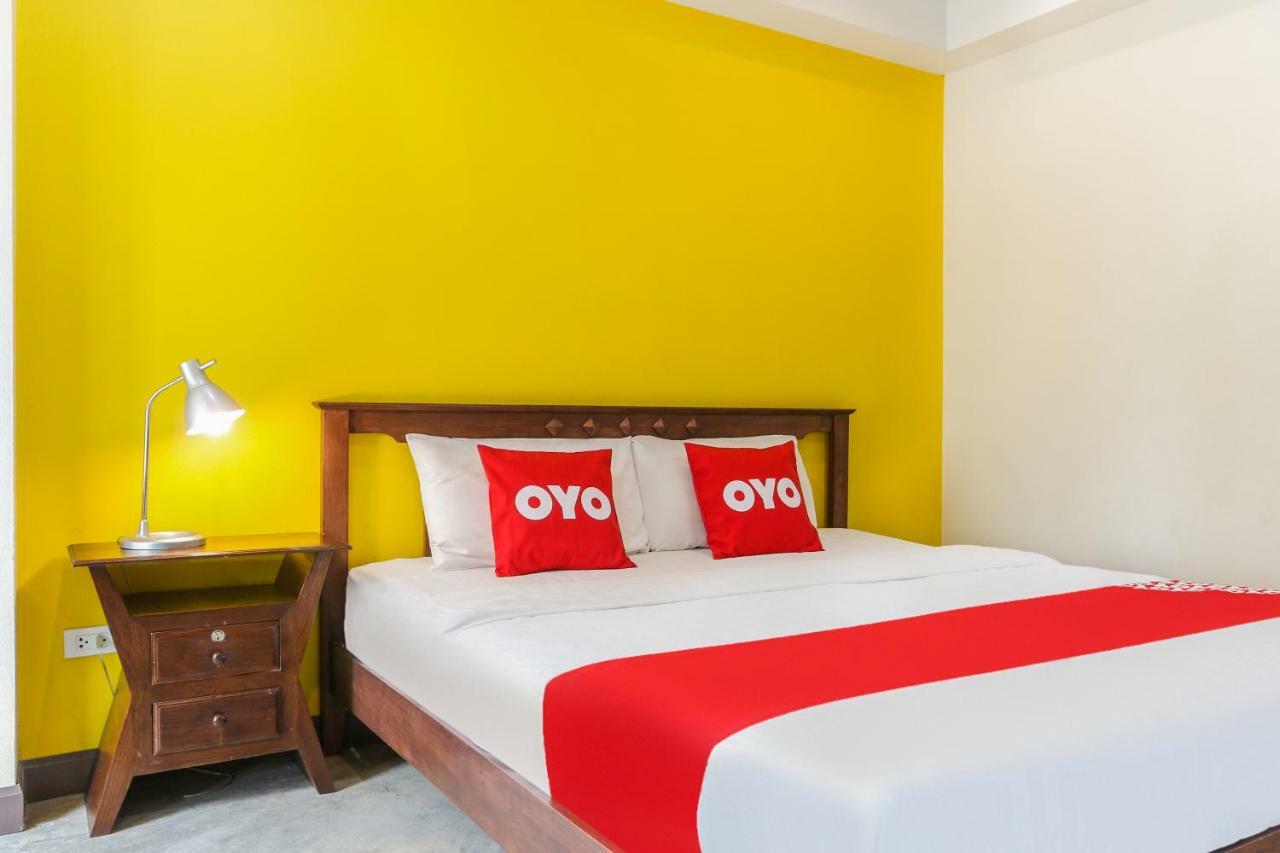 Oyo 233 Sunshine House Hotel Chiang Mai Eksteriør billede