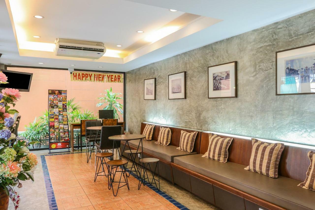 Oyo 233 Sunshine House Hotel Chiang Mai Eksteriør billede