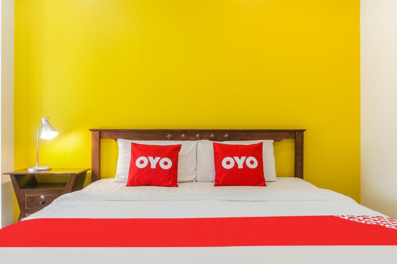 Oyo 233 Sunshine House Hotel Chiang Mai Eksteriør billede