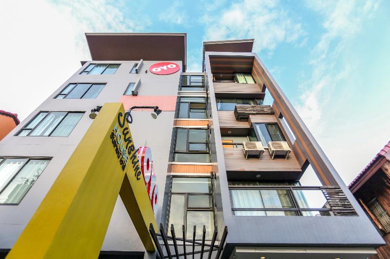 Oyo 233 Sunshine House Hotel Chiang Mai Eksteriør billede